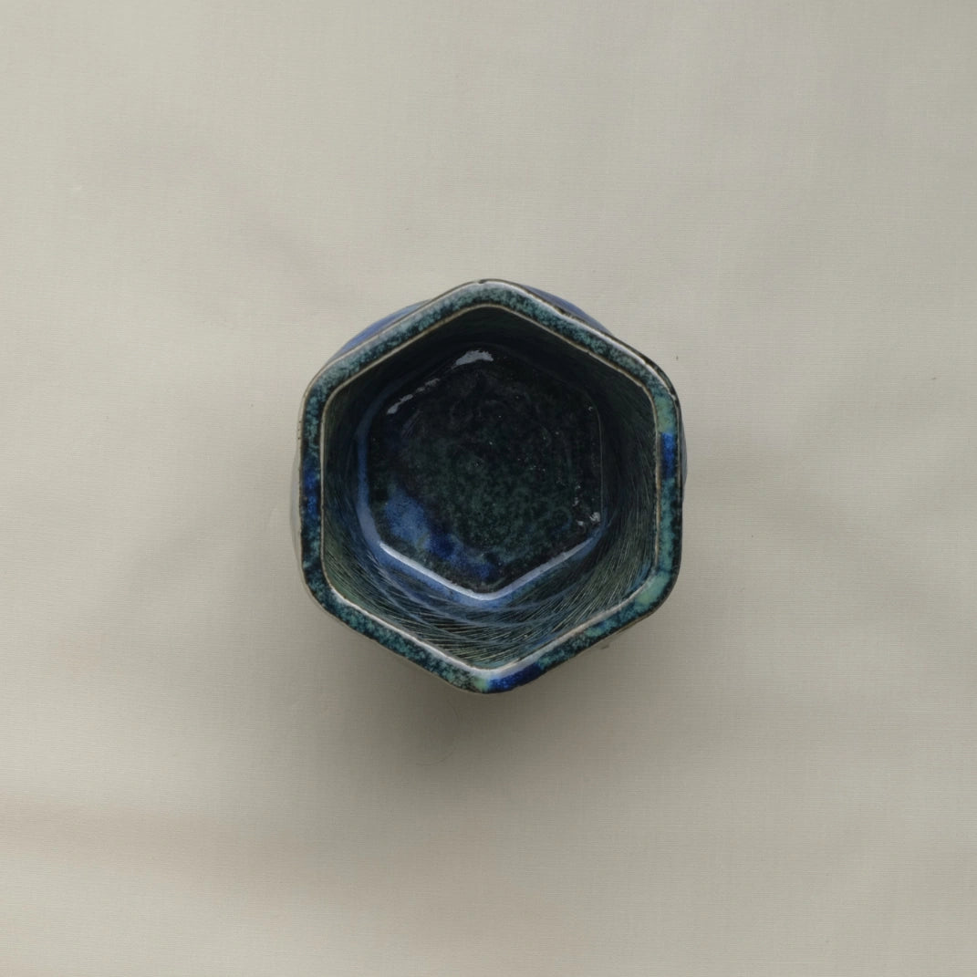 blue Ceramic Planter 3D printed top view #color_sapphire blue