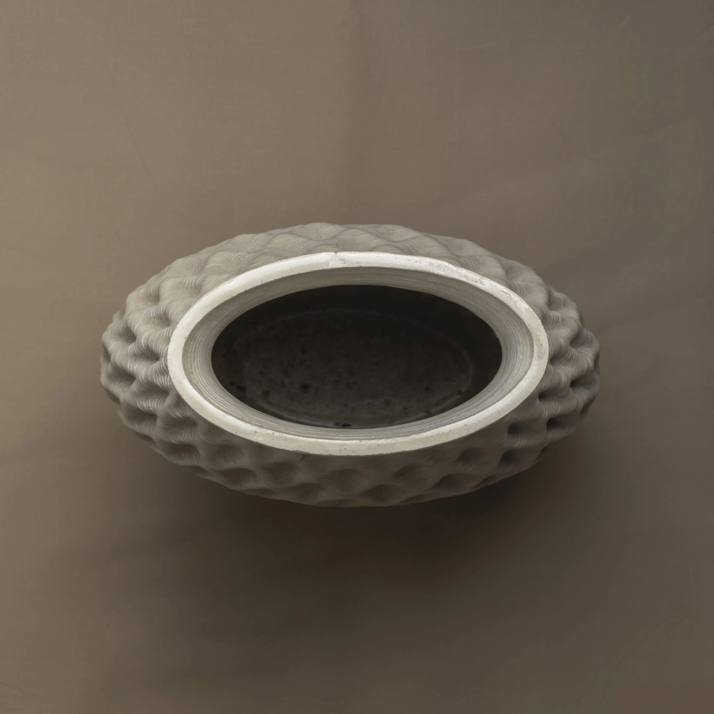 white Ceramic Table Vase 3D printed top view #color_white