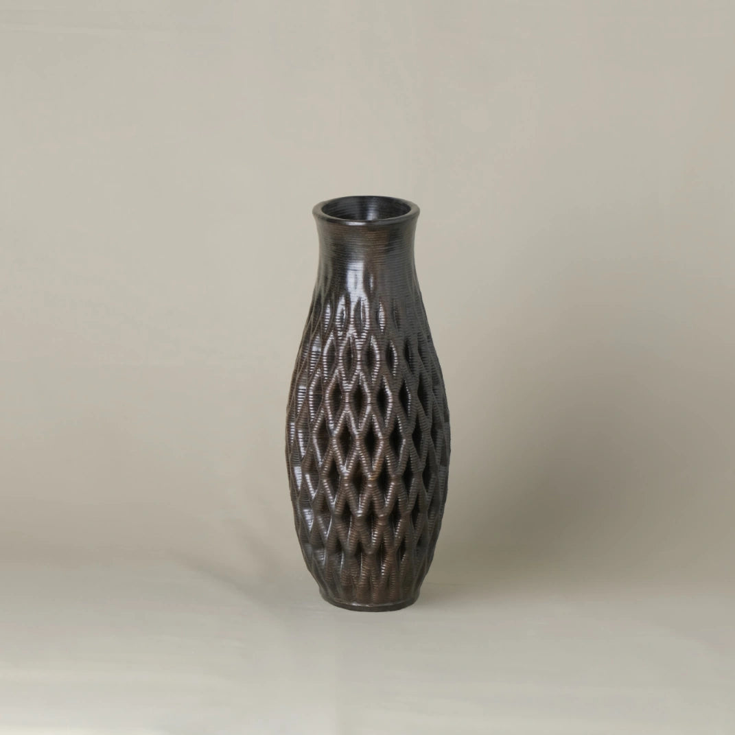 black Ceramic Table Vase 3D printed side view #color_black