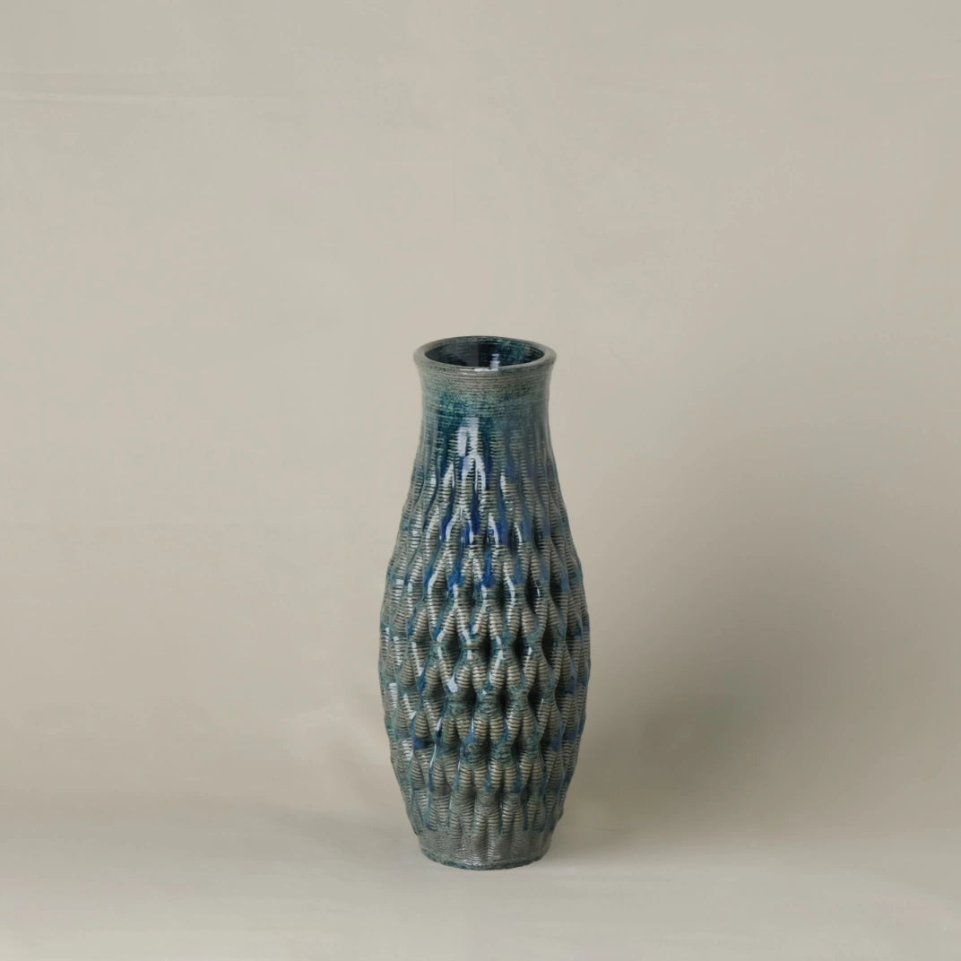 blue Ceramic Table Vase 3D printed side view #color_sapphire blue