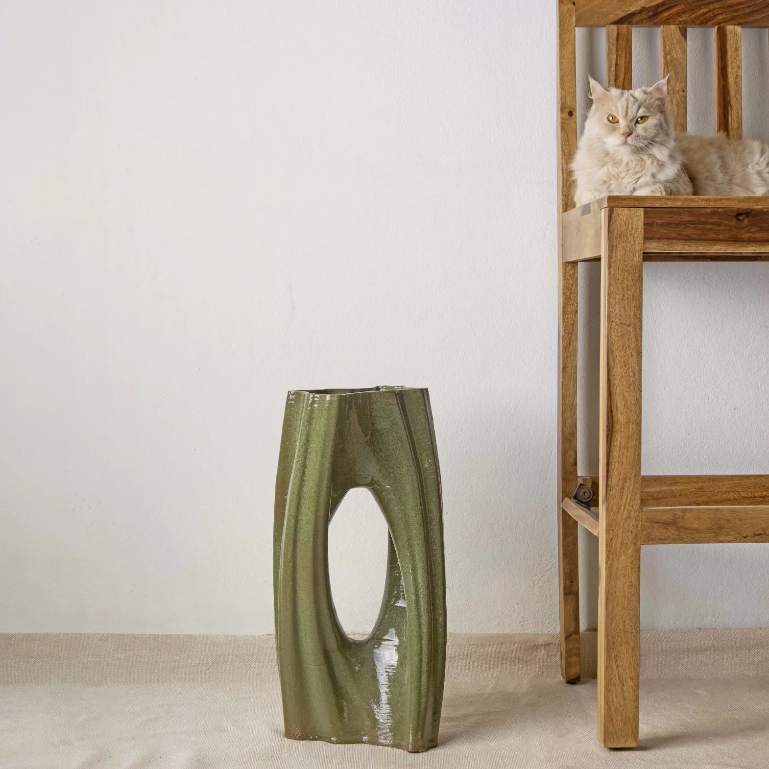green Ceramic sculpture 3D printed with flowers #color_olive green
