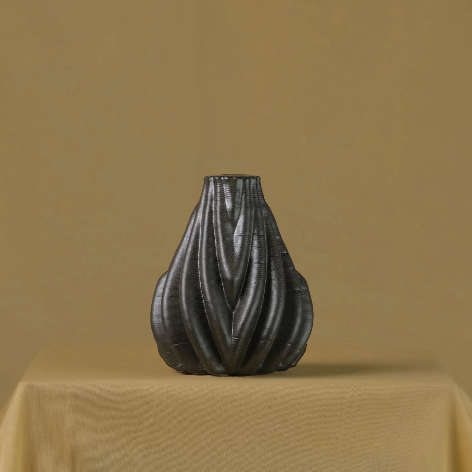 Black ceramic small vase with unique design #color_black
