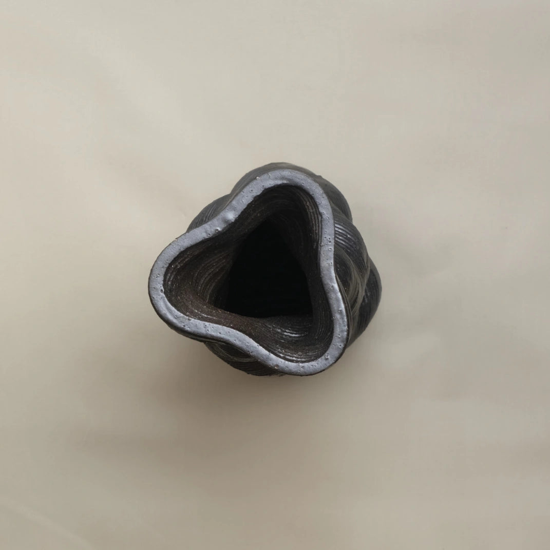 Small black Ceramic Table Vase 3D printed top view #color_black