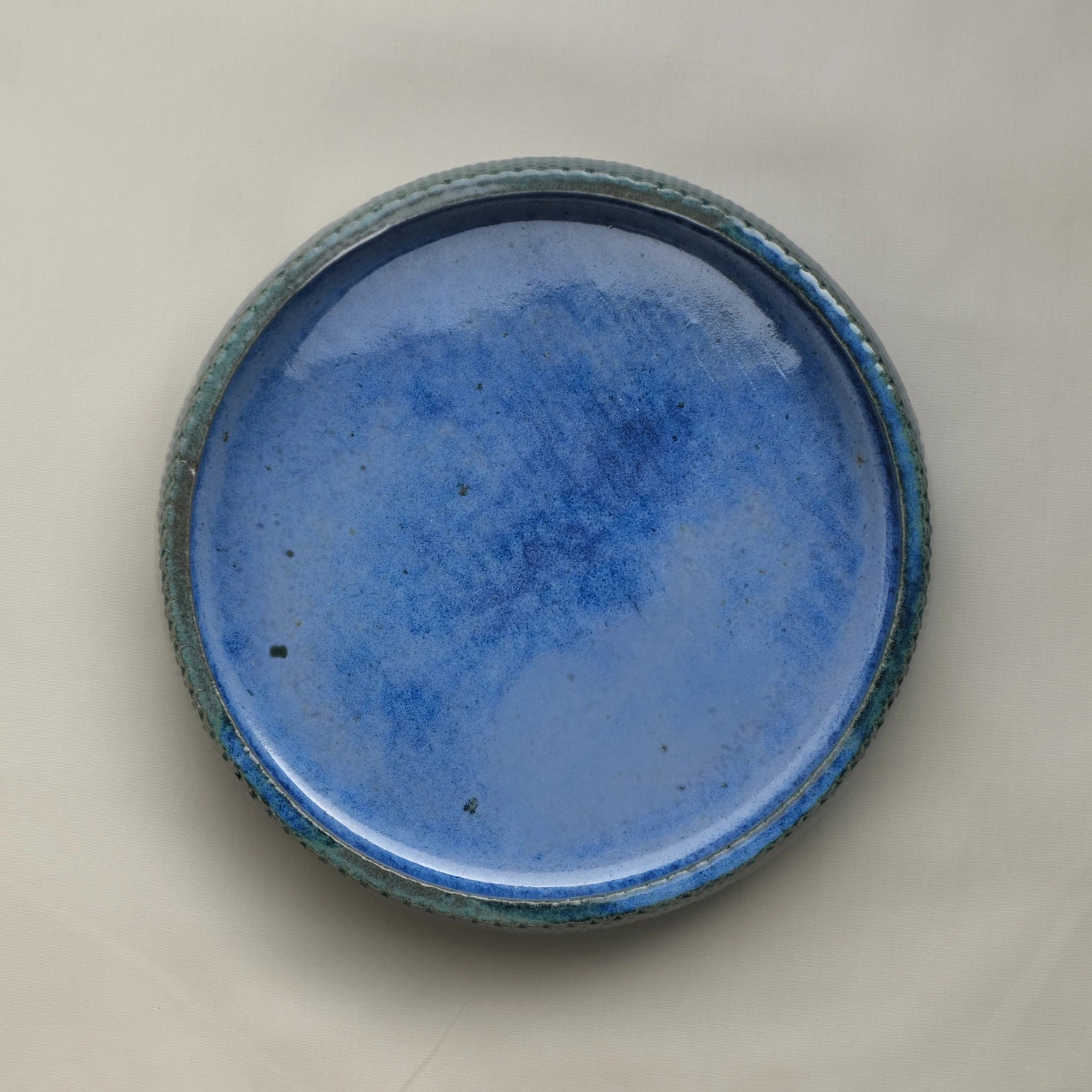 Round blue Ceramic Fruit Tray 3D printed top view #color_sapphire blue