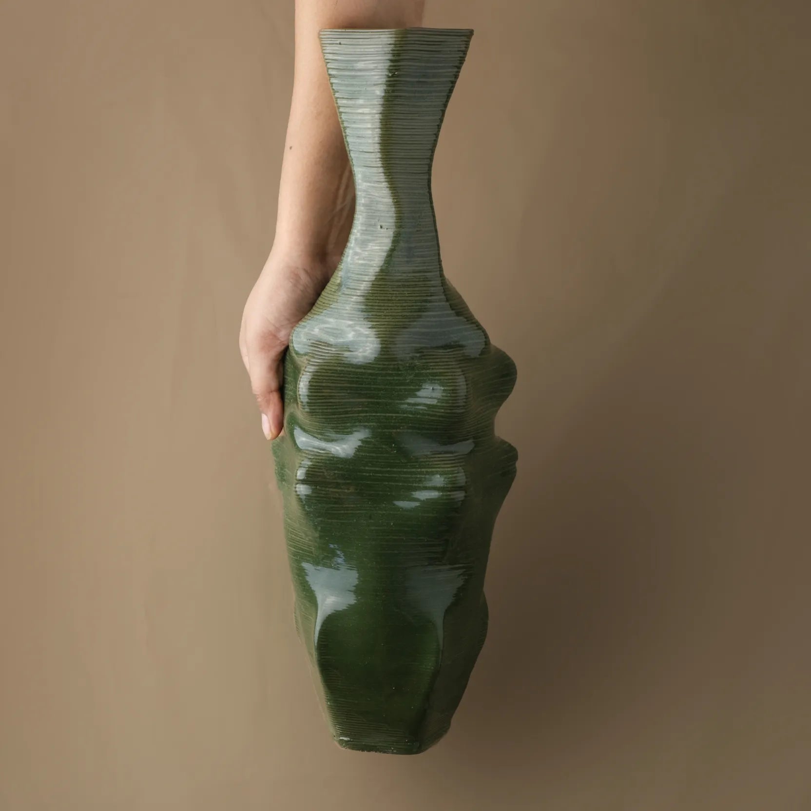 Large green Ceramic Table Vase 3D printed size demo #color_olive green