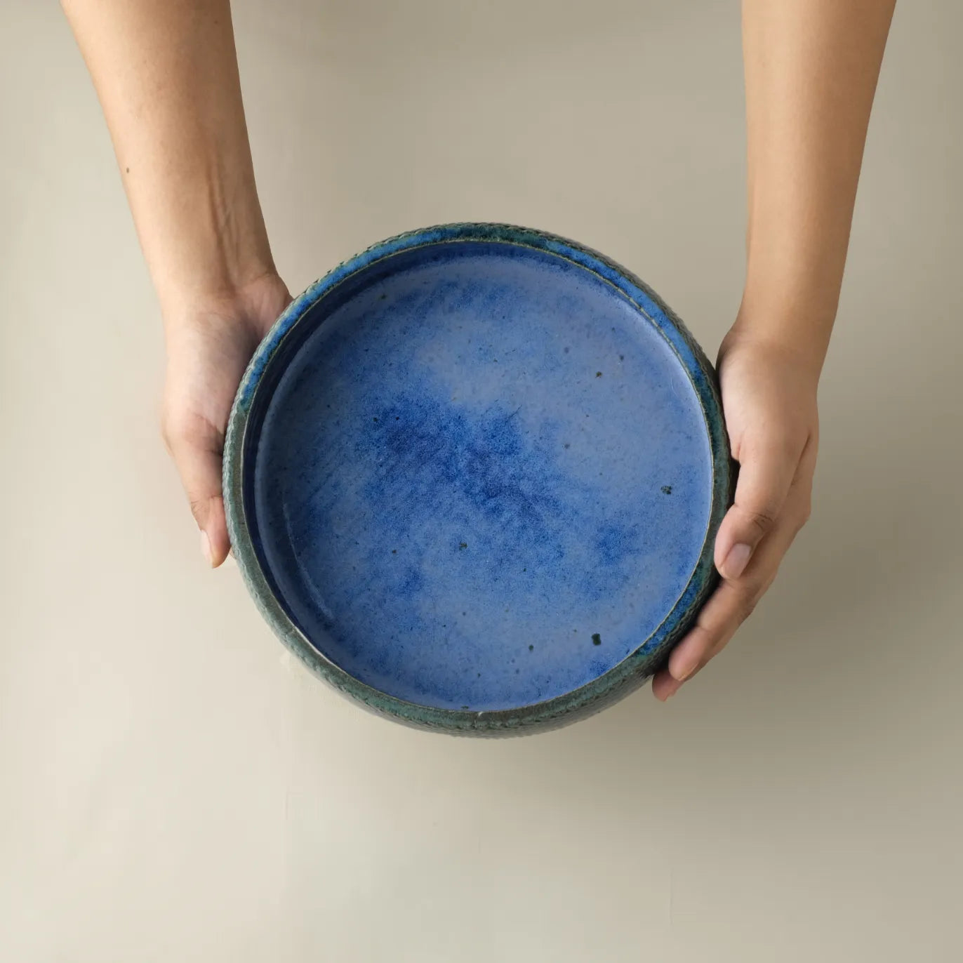 Round blue Ceramic Fruit Tray 3D printed size demo #color_sapphire blue