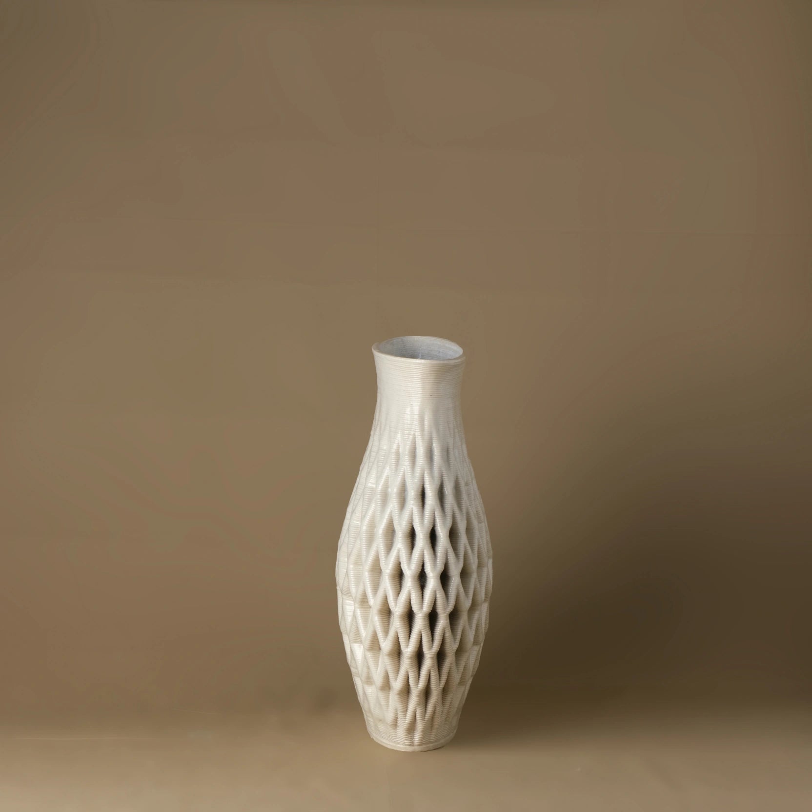 Large white Ceramic Table Vase 3D printed side view #color_white