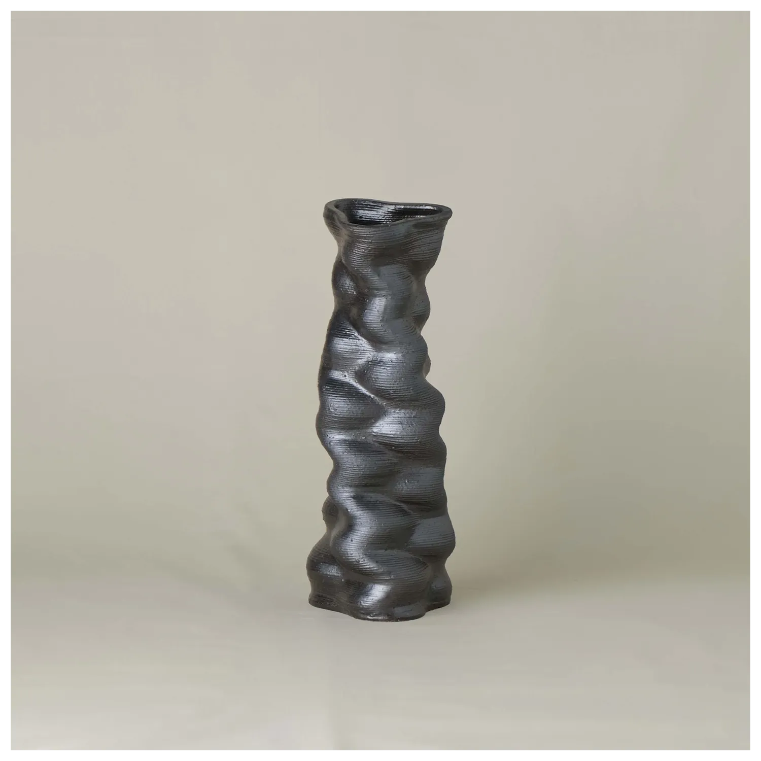 Small black Ceramic Table Vase 3D printed front view #color_black